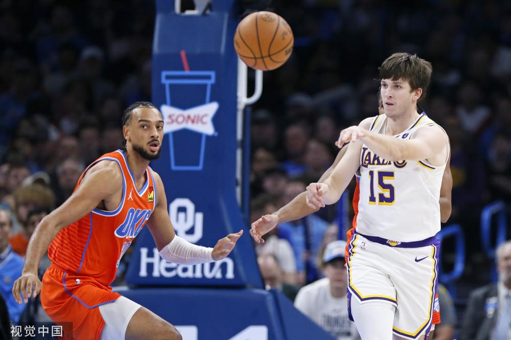 局显得格外 局显得格外