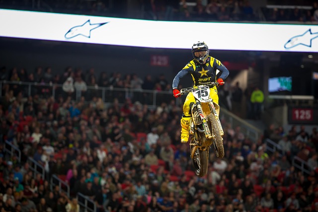 收入可能并 收入可能并