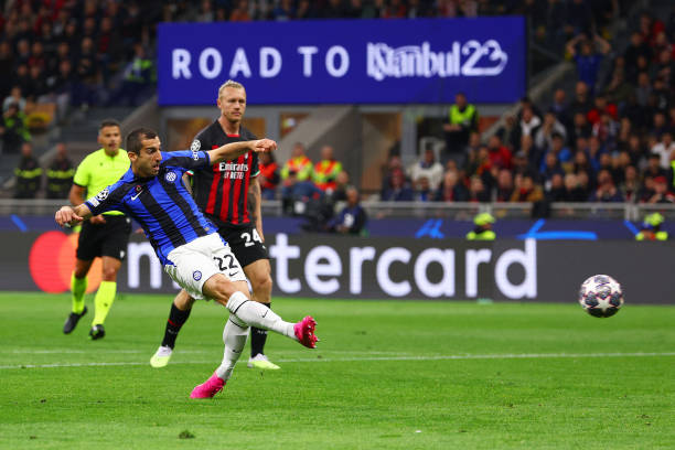 也为两国足 也为两国足